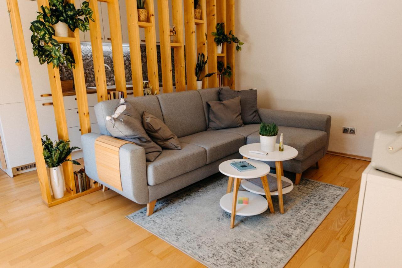 Apartman V Srdci Znojma „Jako Doma“ Znojmo Luaran gambar